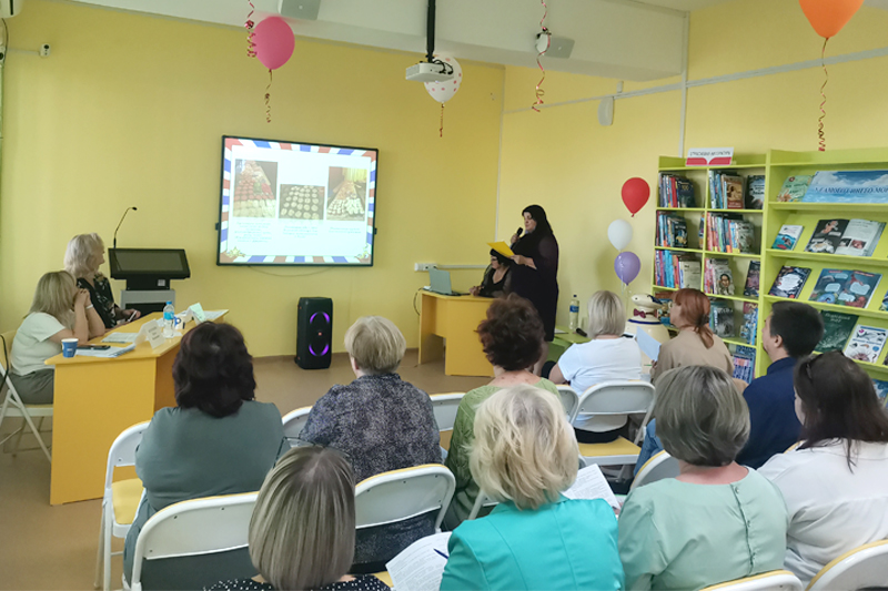 Участники Ежегодной сентябрьской школы методистов