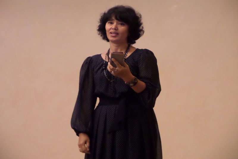 Писатель, поэт Ленора Сеит-Османова