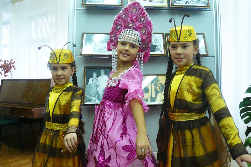 Выступление ансамбля «Планета детства» на вечере памяти 2015