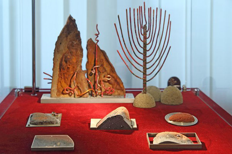 Инсталляция