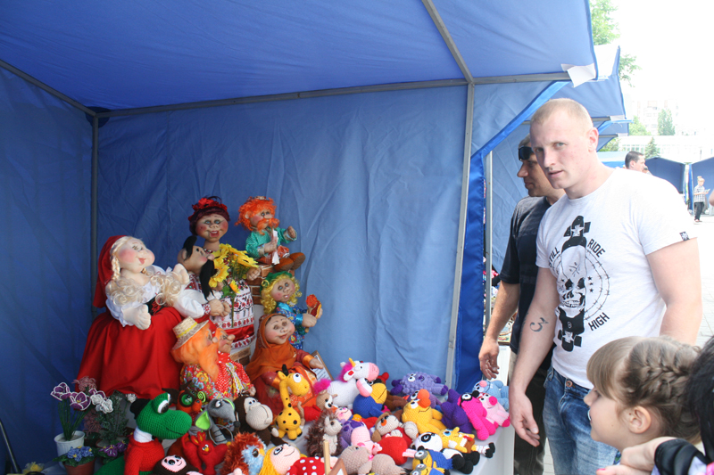 Выставка декоративно-прикладного искусства творческого объединения «Региональный центр народных ремесел «ОРЬНЕК»