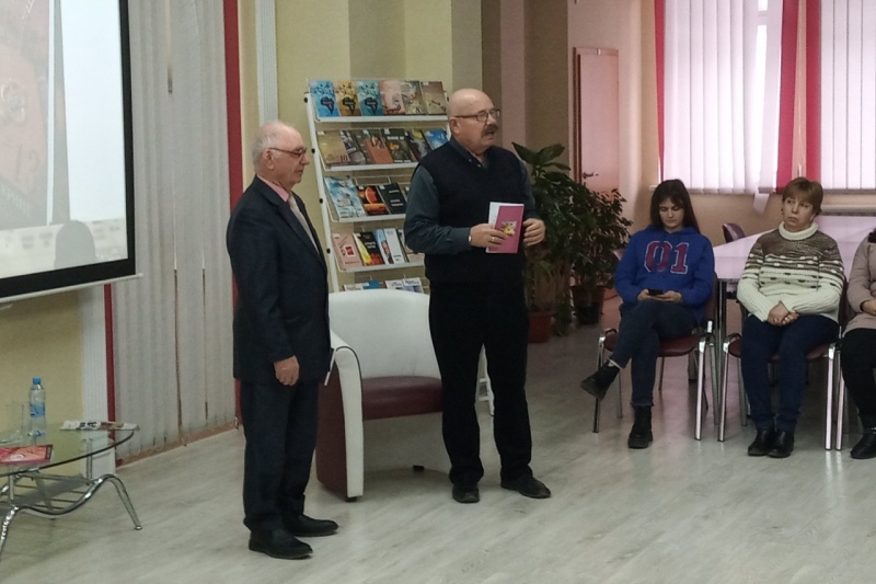 Заслуженный деятель искусств АР Крым Аблязиз Велиев