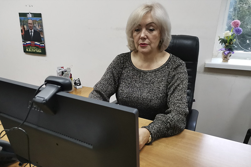 Ведущий методист библиотеки сектора развития и мониторинга научно-методического отдела Крымской республиканской универсальной научной библиотеки им. И. Я. Франко Лариса Манжосова