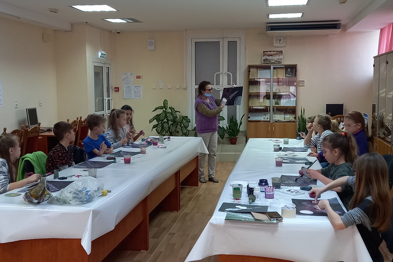 Мастер-класс Дорога во Вселенную для воспитанников ИЗО-студии Радуга (мастер Нина Кораблева) 3