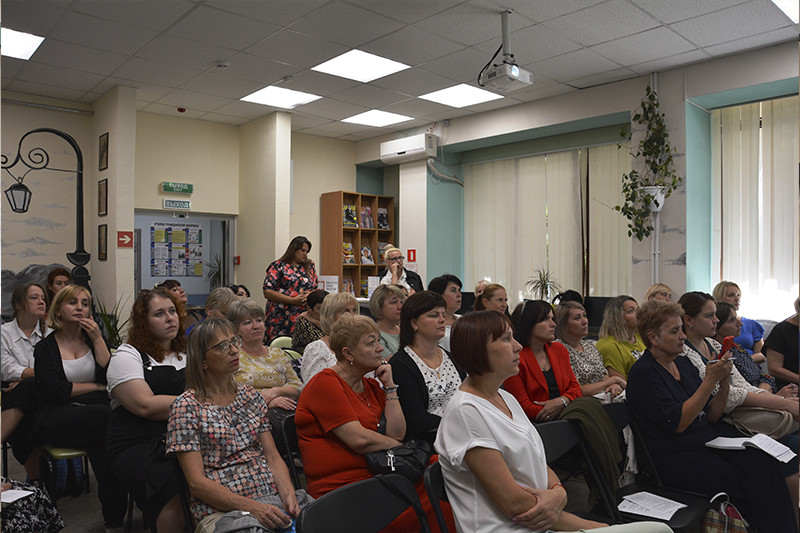 Участники Ежегодной сентябрьской школы методистов