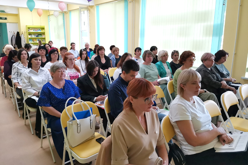 Участники Ежегодной сентябрьской школы методистов